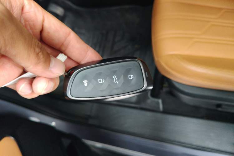 Used Haval H5 2023 2.0T Automatic All-Wheel Drive LinkedIn Gasoline
