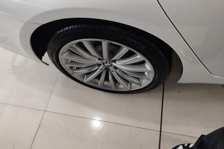 Used BMW 5 Series 2022 Second Facelift 530Li Luxury Edition Premium Package
