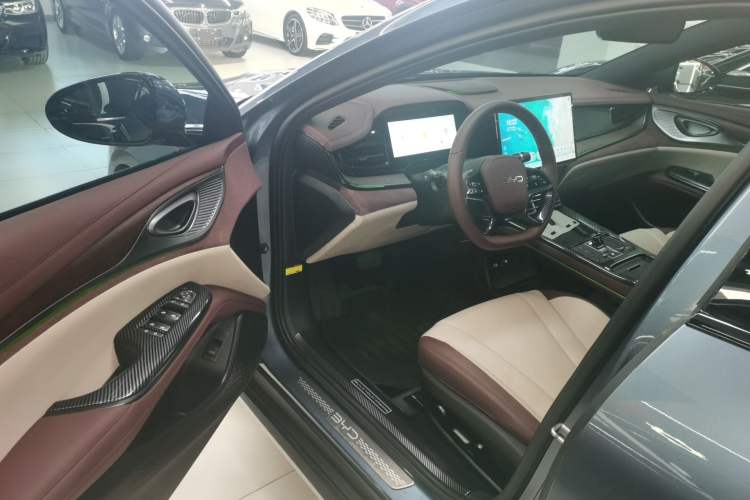 Used BYD Seal 2024 HONOR Edition DM-i 1.5L 121km Prestige Model