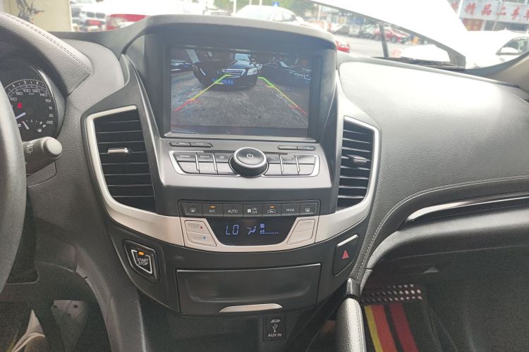 Used Dongfeng Fengdu MX5 2016 2.0L Automatic Flagship Edition