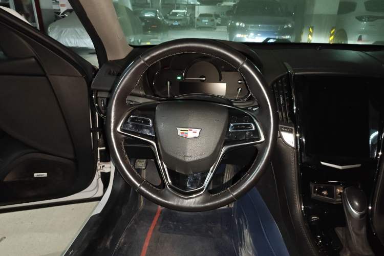 Used Cadillac ATS-L 2017 28T Tech Edition Steering Wheel