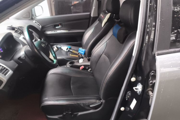 Used BYD S6 2013 Platinum Edition 2.0L Manual Luxury Model
