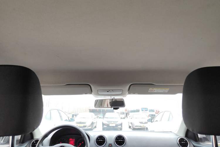 Used Volkswagen Jetta 2017 1.4L Manual Fashion Edition