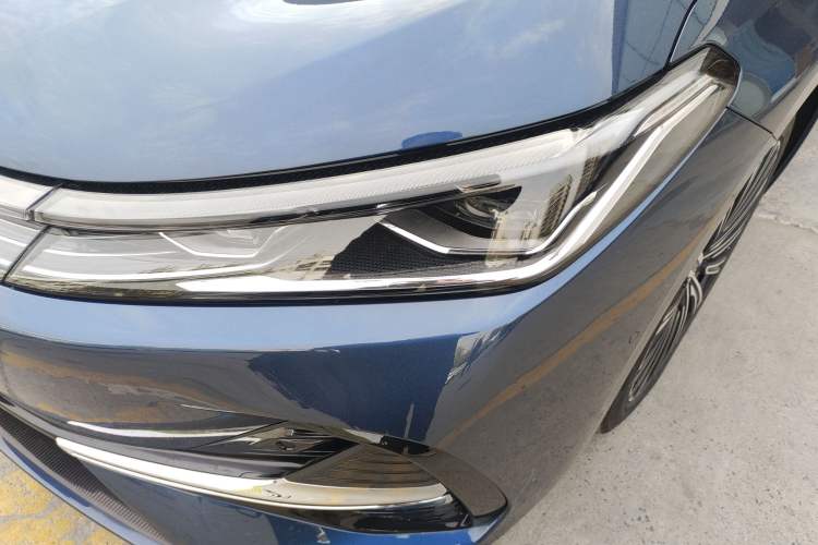 Used Geely Galaxy A7 2025 Model EM-i 150km Starship Edition