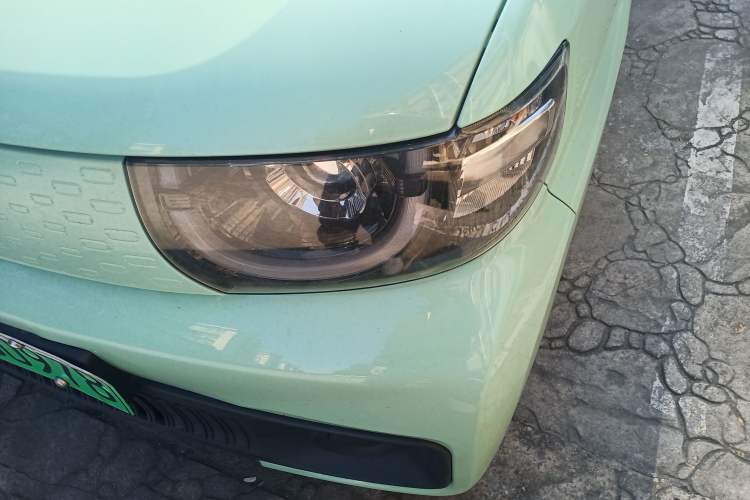 Used Chery QQ Ice Cream 2022 120km Conical Shape Lithium Iron Phosphate