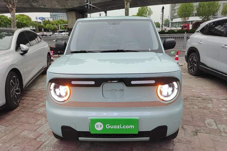 Used Geely Galaxy Panda 2024 Panda Mini 200km Endurance Bear Front