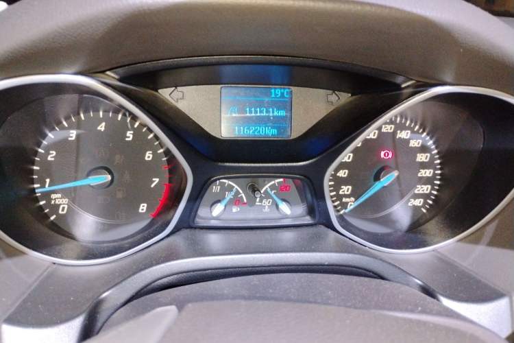 Used Ford Focus 2012 Sedan 1.6L Manual Comfort Model Instrument Cluster