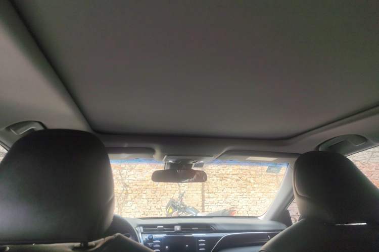 Used Toyota Camry 2018 2.5G Luxury Edition
