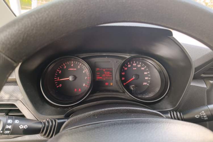 Used Wuling Hongguang 2021 1.5L Revised S Base Version with Electric Power Steering LAR
