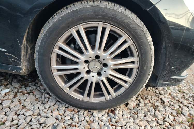 Used Mercedes-Benz E-Class 2011 E 300 L Elegant Model