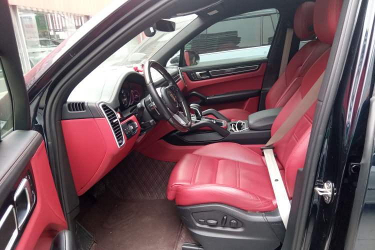 Used Porsche Cayenne E-Hybrid 2023 Cayenne E-Hybrid 2.0T Platinum Edition
