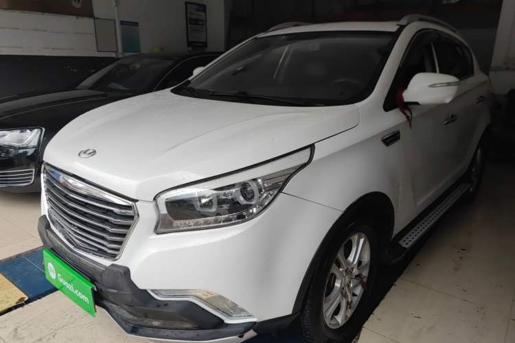 Used Huatai Santa Fe 2016 1.5T Gasoline Manual Two-Wheel Drive Elite Model
