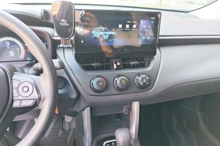 Used Toyota Corolla Cross 2024 2.0L Pioneer Edition