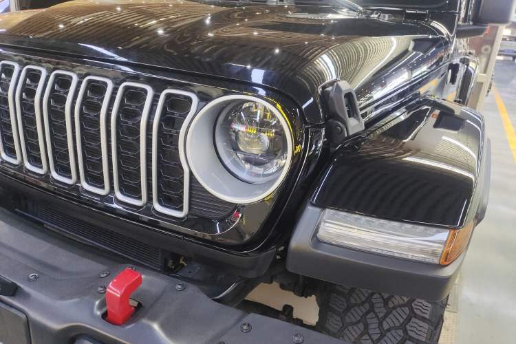 Used Jeep Wrangler 2024 2.0T Sahara Four-Door Edition