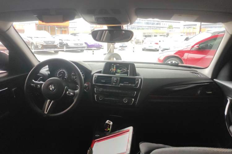 Used BMW 1 Series 2016 120i Sport Design Package
