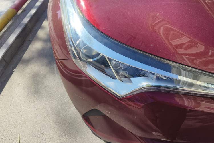 Used Toyota IZOA 2018 2.0L Yichi Version China VI Standard