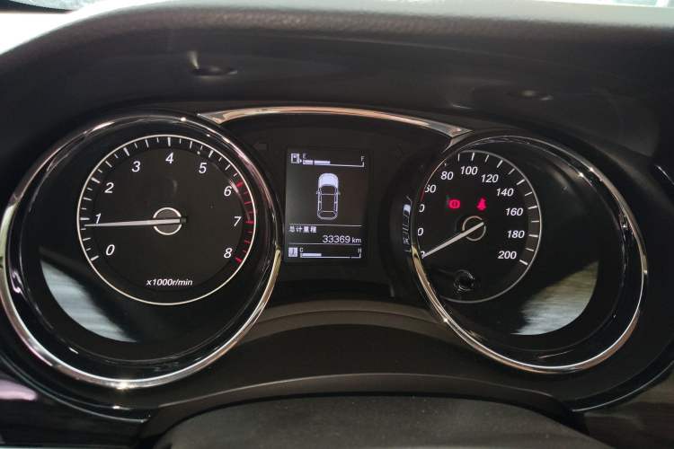 Used Baojun 730 2016 1.5L Manual Luxury Edition 7 Seats Instrument Cluster