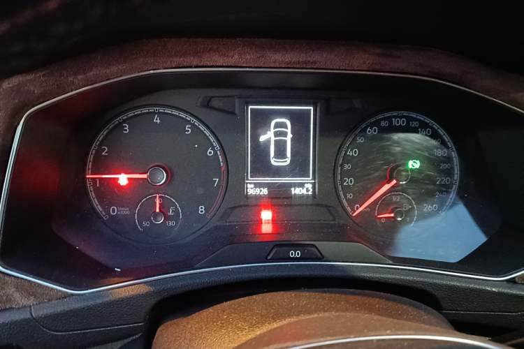 Used Volkswagen T-ROC 2019 280TSI DSG Two-Wheel Drive Comfort Version China VI Standard