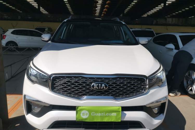 Used Kia KX7 2017 2.4L Automatic 2WD GLS 5-Seater