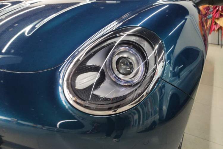 Used ORA Good Cat 2021 400km Standard Range Athena Edition Lithium-Ion Battery
