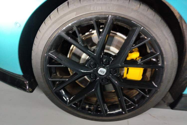 Used Xiaomi Auto SU7 2024 Four-Wheel Drive Ultra-Long Range Advanced Intelligent Driving Max Edition Exterior 5