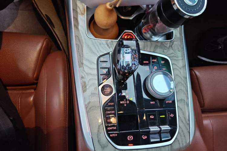 Used BMW X7 2019 xDrive40i Luxury Package with Leading Features