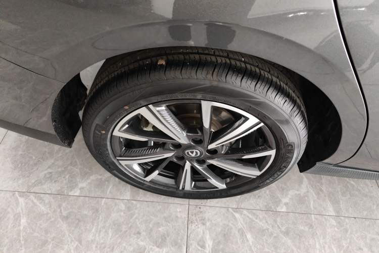 Used Changan Eado 2025 Blue Whale 1.5T 500Bar Prestige Model
