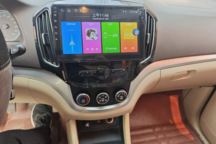 Used Baojun 730 2014 1.5L manual standard trim 7 seats