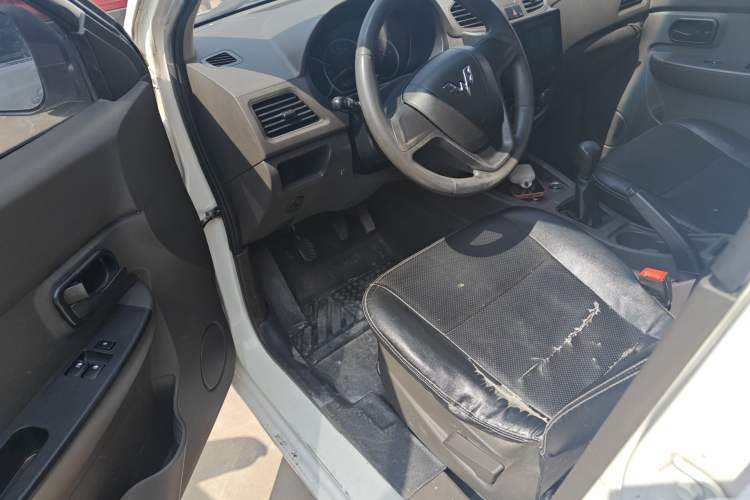 Used Wuling Hongguang 2020 1.2L S Base Model China VI LSI
