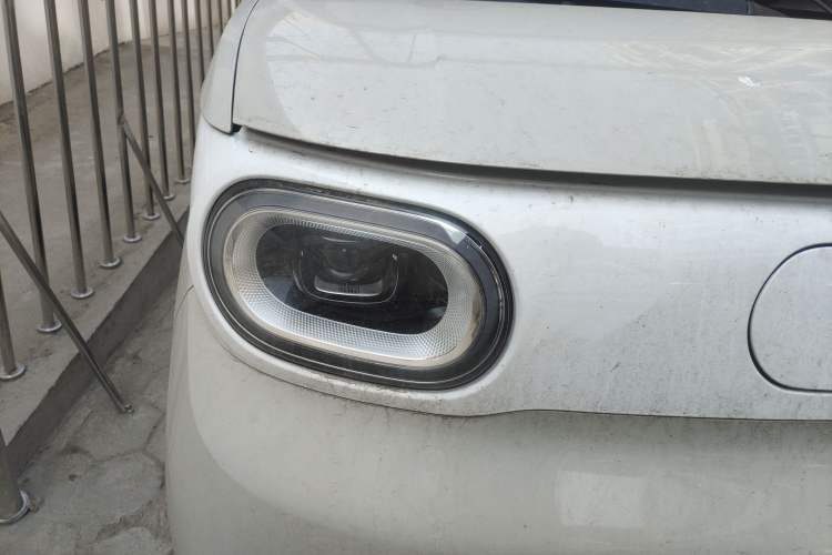 Used Wuling Hongguang MINIEV 2024 3rd Generation 215km Advanced Version
