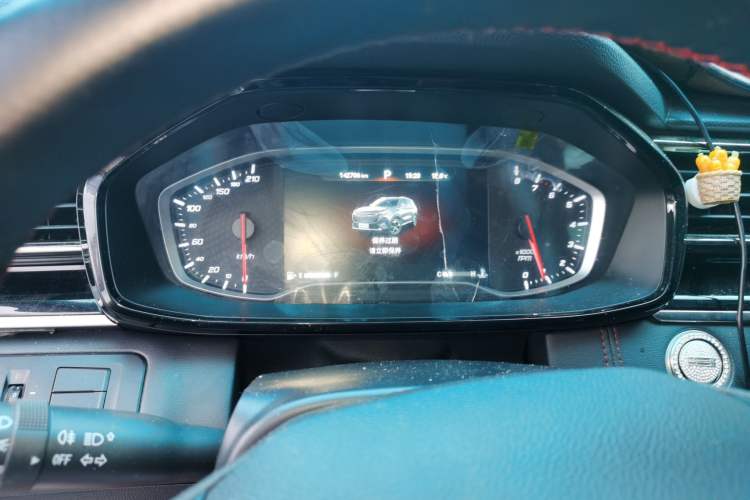 Used SAIC MAXUS D60 2019 1.5T Automatic Geek Entry-Level 5-Seater
