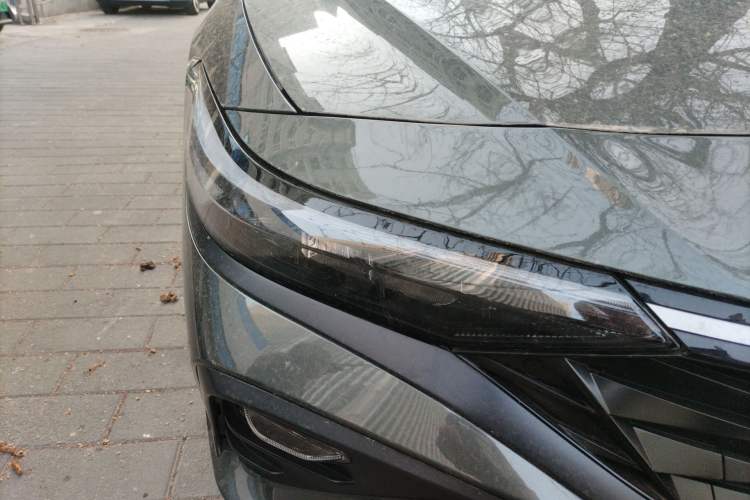 Used Hyundai Elantra 2023 1.5L CVT GLX Elite Edition Right Front Headlight