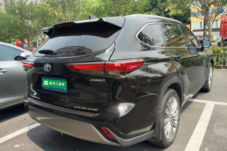 Used Toyota Highlander 2022 Dual-Engine 2.5L Four-Wheel Drive Supreme Edition 7-Seater Rear Right 45 Deg