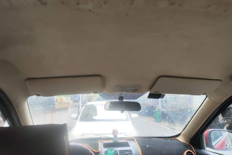 Used HYOSOW H2 2016 H2E 1.5L Classic Model BJ415A
