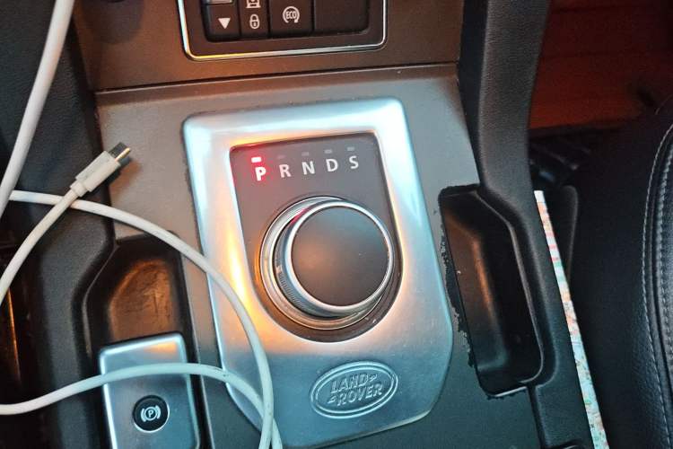 Used Land Rover Discovery 
