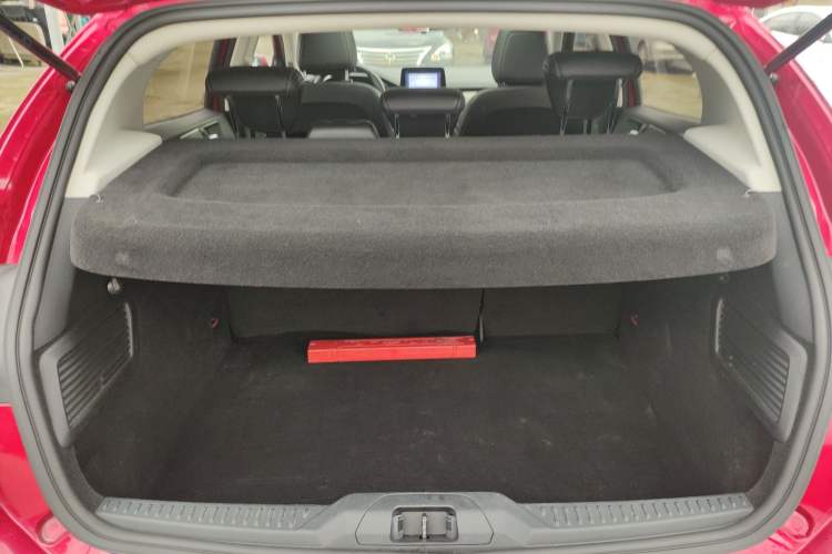 Used Ford Focus 2020 Hatchback EcoBoost 180 Automatic Trend Edition Trunk