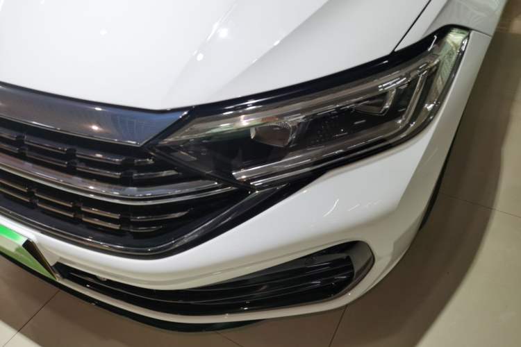 Used Volkswagen Sagitar 2023 300TSI DSG Excellence Edition
