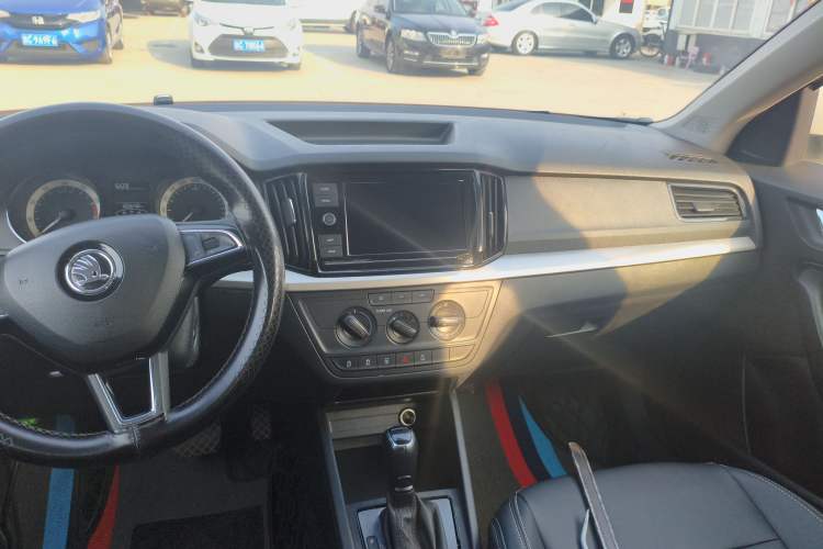 Used Skoda Kamiq 2018 1.5L Automatic Standard Edition China VI
