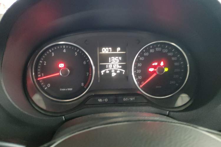 Used Volkswagen Polo 2014 1.6L Automatic Luxury Edition
