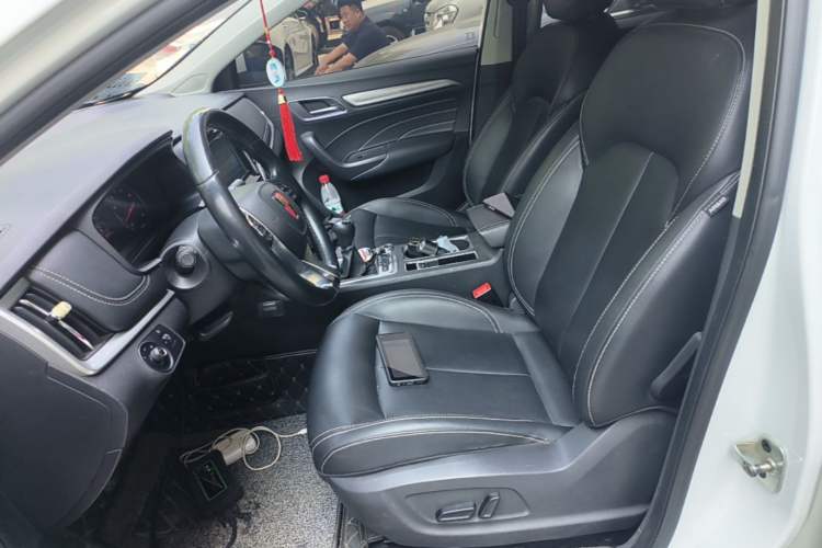 Used Roewe i6 2018 20T Manual Luxury Edition
