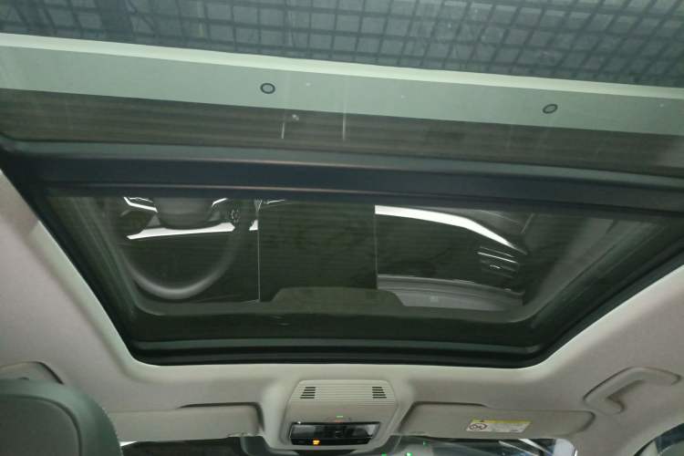 Used Volkswagen Passat 2025 Pro 380TSI Starry Dragon Edition