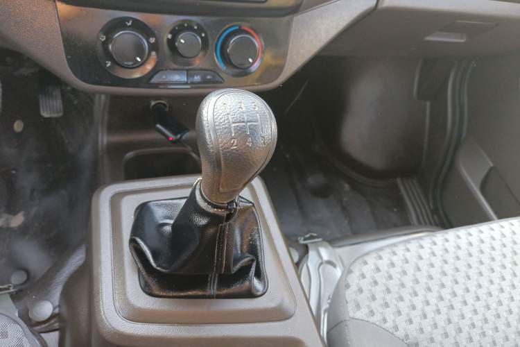 Used Wuling Rongguang New Truck 2021 1.8L Base Model Single-Row Double Rear Wheels LJ479Q6
