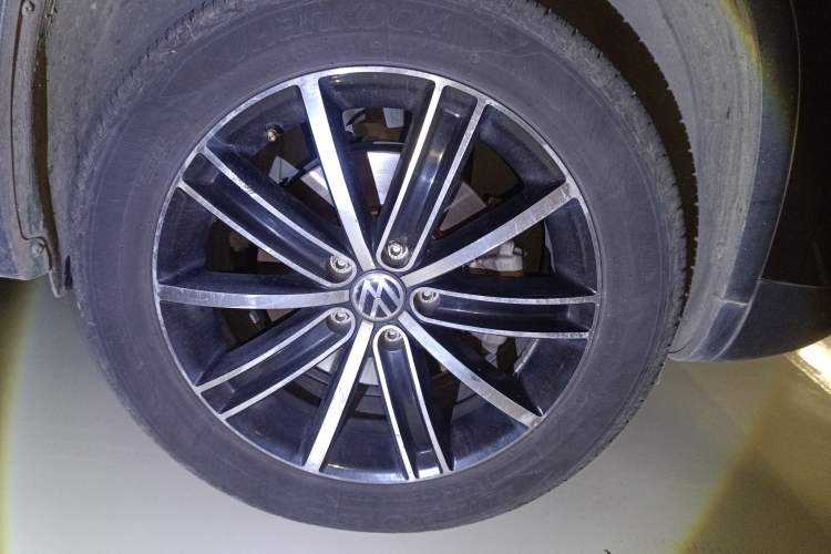 Used Volkswagen Tiguan L 2016 300TSI Automatic Two-Wheel Drive Comfort Edition