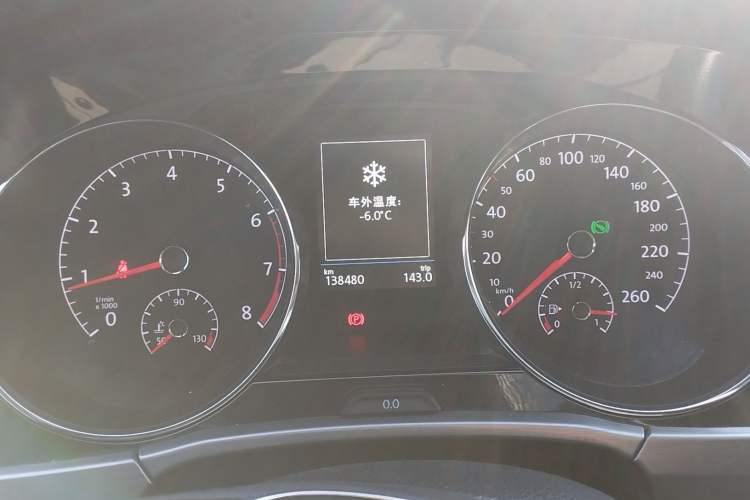 Used Volkswagen Touran 2018 Volkswagen Touran L 280TSI DSG Luxury Edition 6-seater
