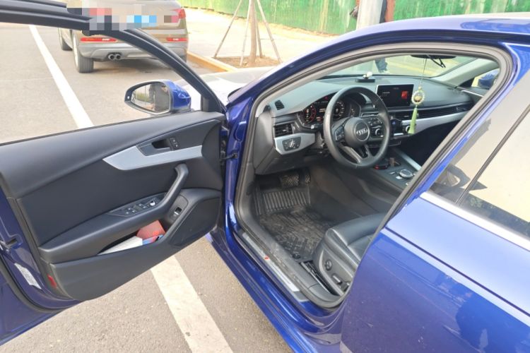 Used Audi A4L 2019 40 TFSI Fashion Edition China VI Emission Standard
