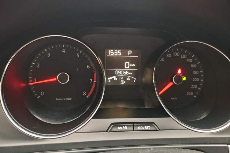 Used Volkswagen Bora 2014 1.6L Automatic Fashion Model