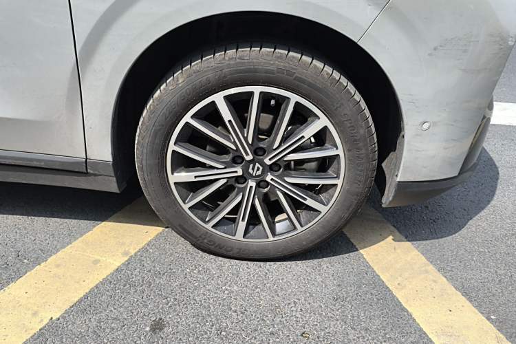 Used Leapmotor B10 2025 600 LiDAR Version Exterior 7