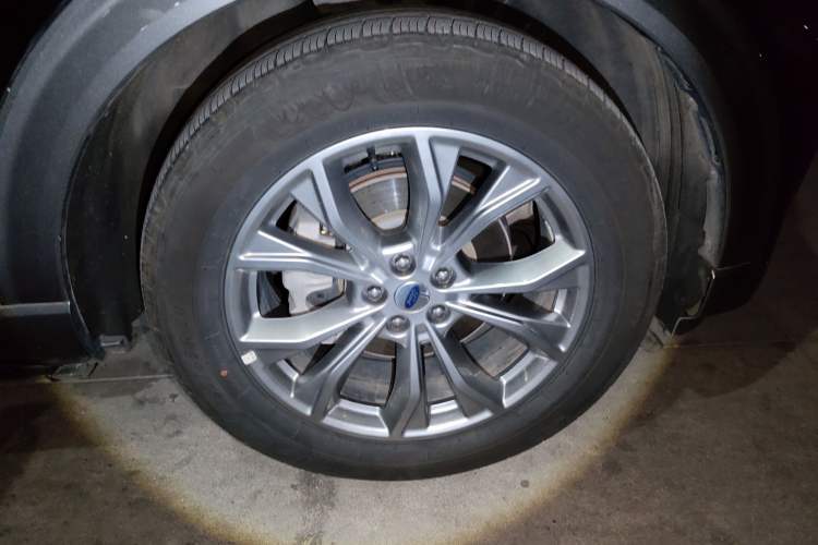 Used Ford Explorer 2020 EcoBoost 285 4x4 Trend Edition 7-Seater Exterior 4