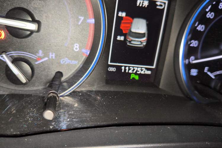 Used Toyota Highlander 2018 2.0T Four-Wheel Drive Luxury Edition 7 Seats China V Emission Standard
