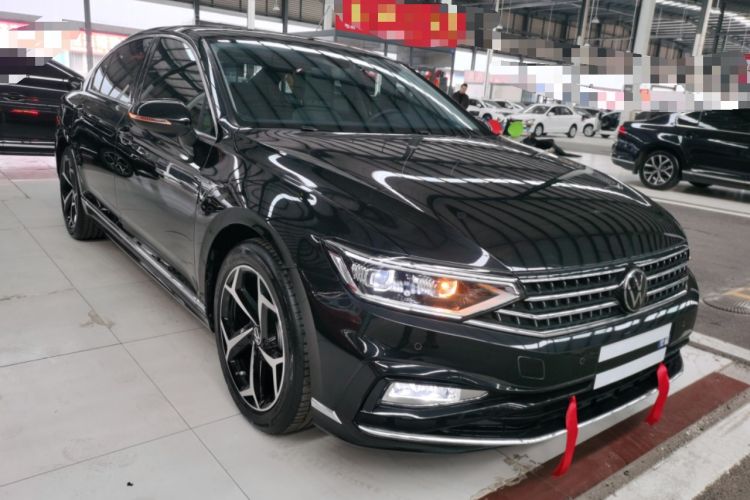 Used Volkswagen Magotan 2023 2 Million Units Commemorative Edition 330TSI DSG Luxury Version
